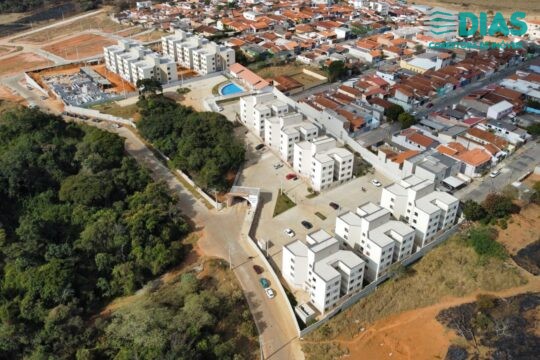 Vende Apartamentos Condomínio Residencial Villa Verde Pouso Alegre MG